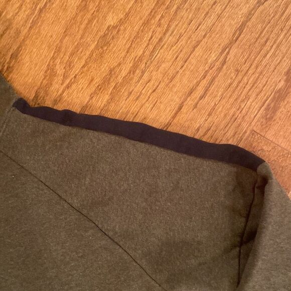 Russell premium fleece size small brown with black - Picture 3 of 8